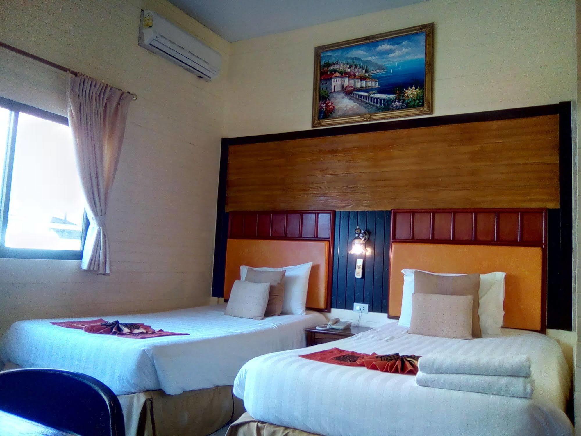 Ban Chanchay Hotel 3*